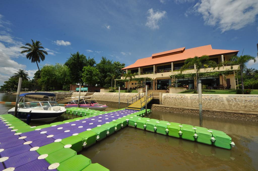 Maeklong Marina Resort Ratchaburi Exterior foto